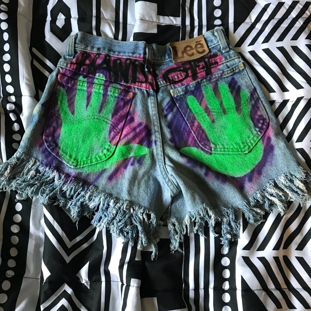 Retro painted jean shorts
